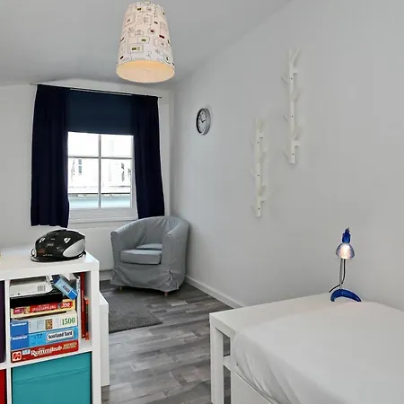 Apartment Strandstrasse 16 18 *