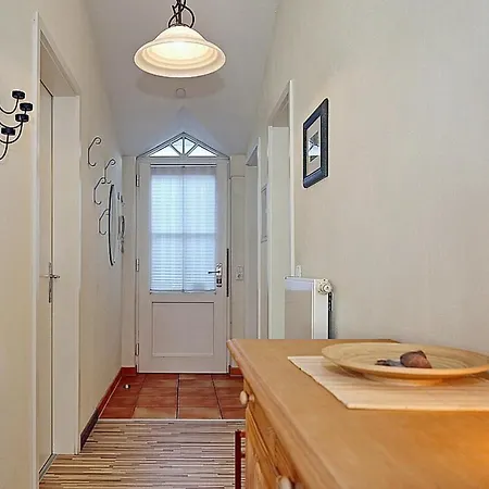 Apartment Strandstrasse 16 18